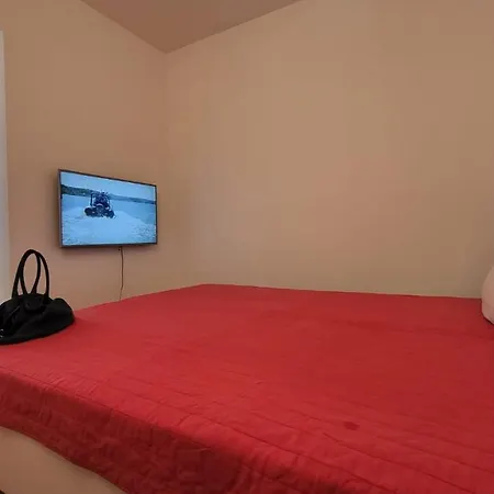 Perla Di Mare Apartment *